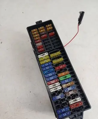 Skoda Roomster (5J) Fuse module