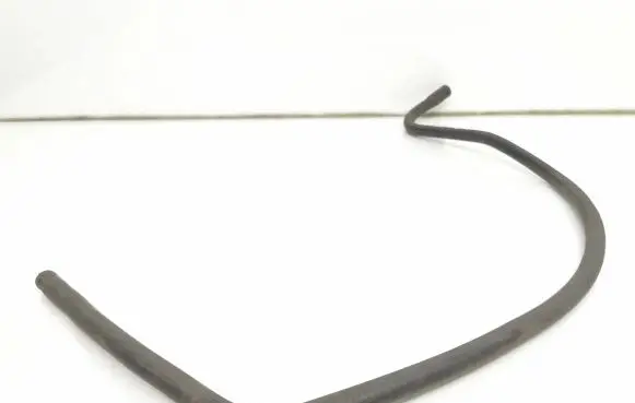 Mercedes-Benz Vito Viano W639 Engine coolant pipe/hose A6395015482