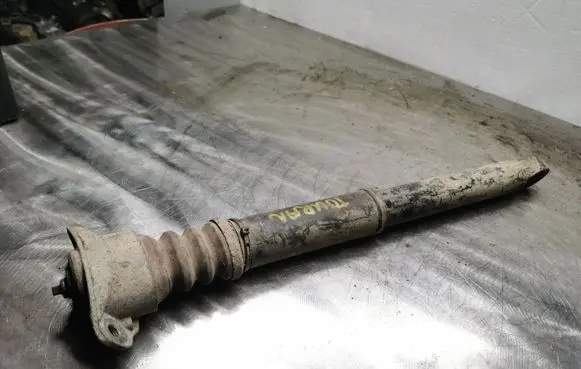 Volkswagen Touran I Rear shock absorber/damper