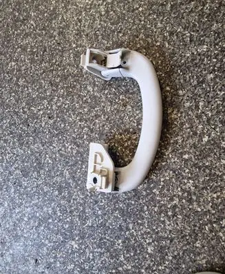 Fiat 500L Front interior roof grab handle