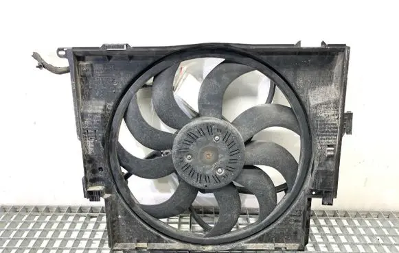 BMW 3 F30 F35 F31 Fan set 8641946