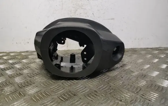 Steering wheel column trim