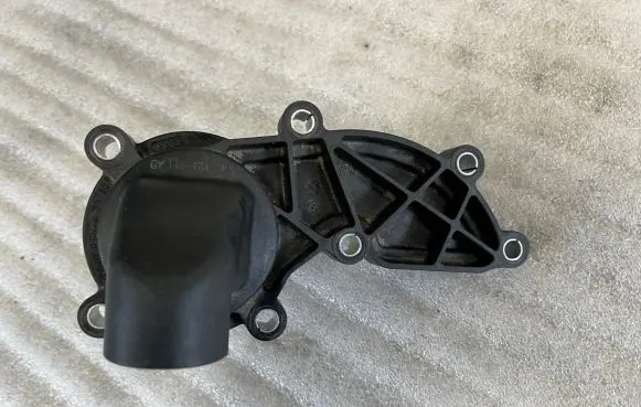 Audi RS5 Thermostat 06E121111AD 06E121111