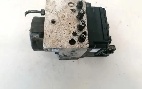 Nissan X-Trail T30 ABS Pump 47600ar005