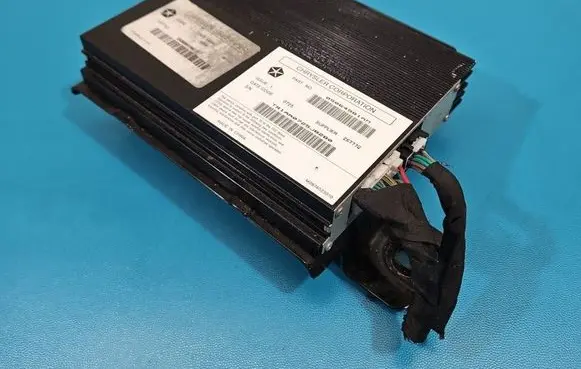 Fiat Freemont Sound amplifier 05064981AM IMPRK1530140