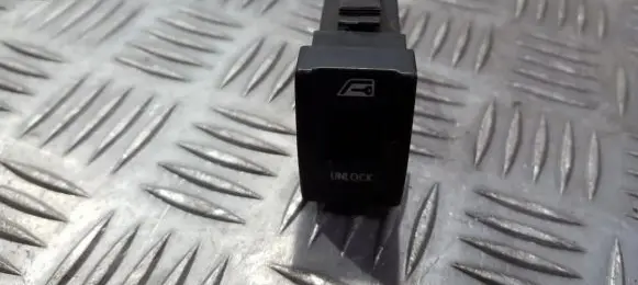 Daewoo Musso Central locking switch button 