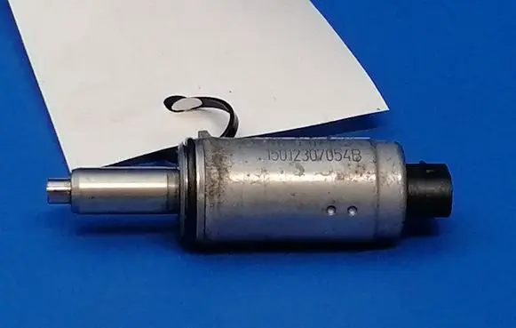 Audi A3 S3 8V Camshaft vanos timing valve 06E103697M 15012307054B