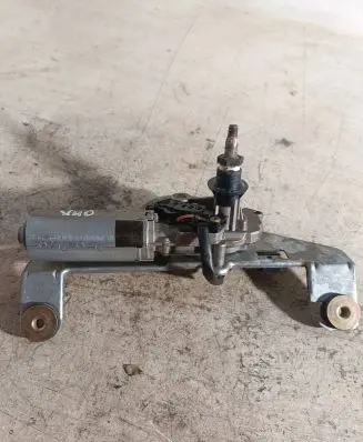 Volvo S40, V40 Rear window wiper motor 0390201529