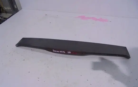Ford Focus Tailgate/trunk spoiler 