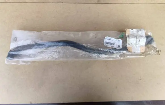 BMW 6 G32 Gran Turismo Engine coolant pipe/hose 17128602617 8602617