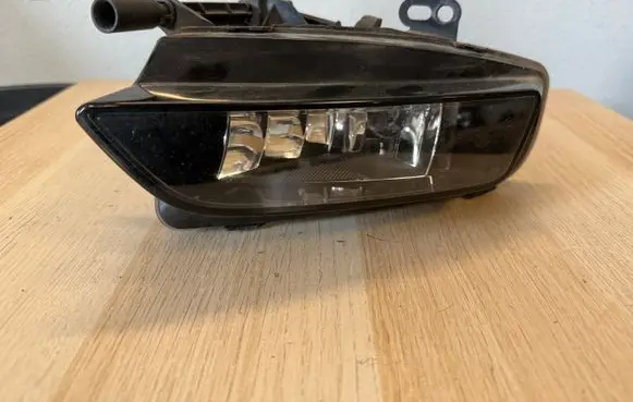 Audi A3 S3 8V Front fog light 8V0941700D