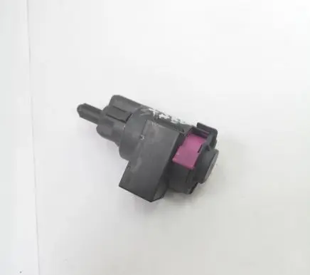 Audi A5 8T 8F Brake pedal sensor switch 4F0945459