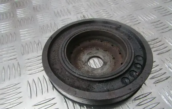 Renault Scenic II - Grand scenic II Crankshaft pulley