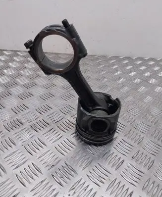 KIA Sorento Piston with connecting rod J3LV