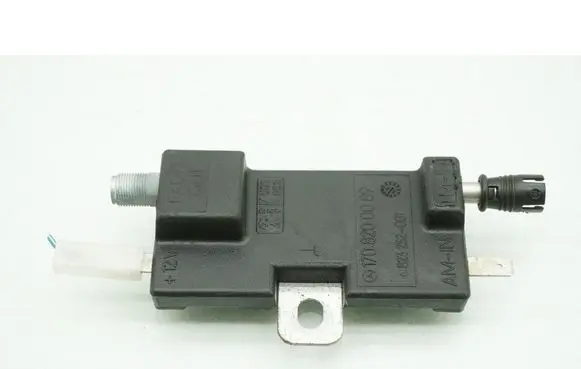 Mercedes-Benz SLK R170 Sound amplifier 1708200089