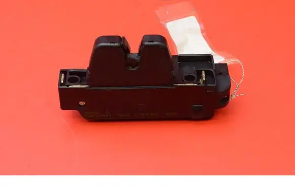 Peugeot 607 Tailgate/trunk/boot lock/catch/latch 9646091480