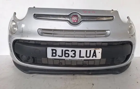 Fiat 500L Front bumper