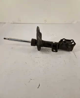 KIA Ceed Front shock absorber/damper 546611H000