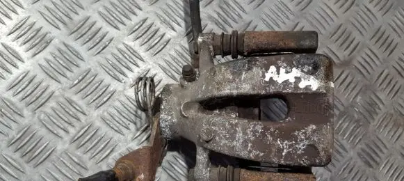 Alfa Romeo 147 Rear brake caliper