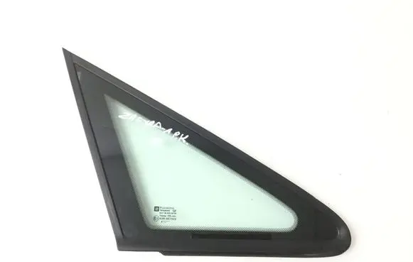 Opel Zafira A Front triangle window/glass 90579338