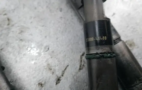 KIA Carnival Fuel injector 33800-4X400