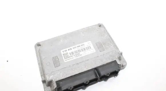 Skoda Fabia Mk3 (NJ) Engine control unit/module 03D906023 5WP4041404