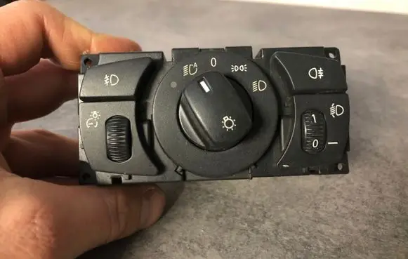 BMW 5 E60 E61 Light switch 6925285
