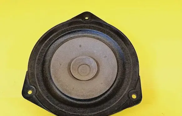 Opel Vectra B Front door speaker 90462589