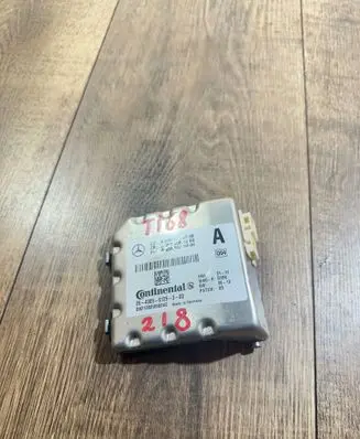 Mercedes-Benz CLS C218 X218 Windshield/windscreen camera A0009050338 2840096125300