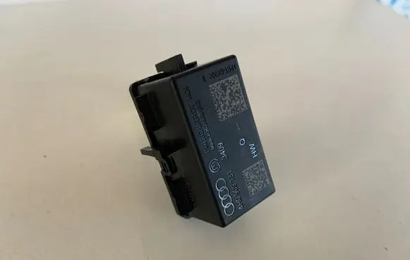 Audi A6 S6 C7 4G Keyless (KESSY) go control unit/module 4H0909131