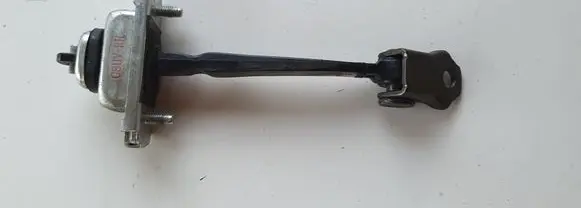 Opel Mokka Rear door check strap stopper