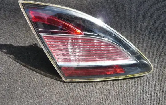 Mazda 6 Tailgate rear/tail lights 13241055
