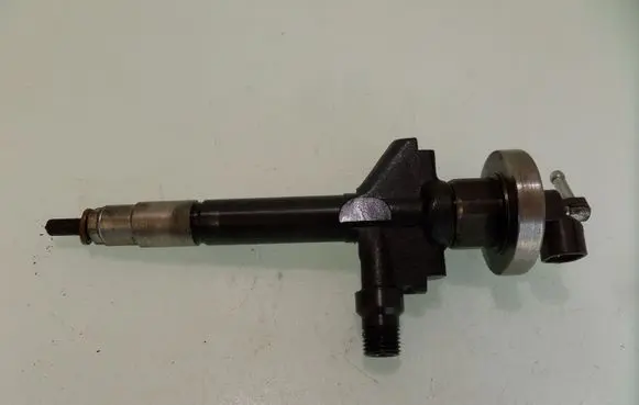 Mazda 6 Fuel injector 13H50