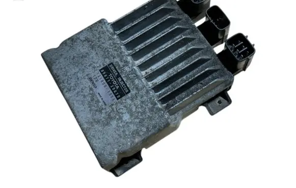 Toyota Avensis T250 Fuel injection control unit/module 8987120070 1310001371