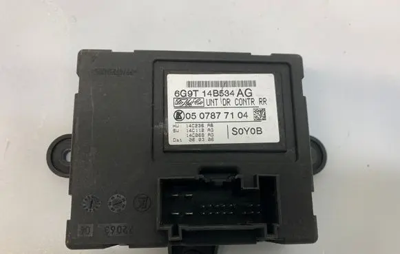 Ford S-MAX Door control unit/module