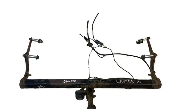 Renault Captur Tow bar set 8201358832