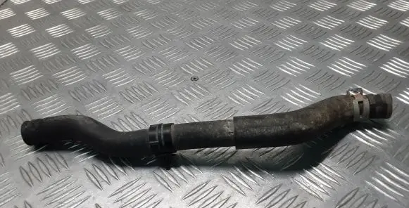 Toyota Land Cruiser (J150) Engine coolant pipe/hose