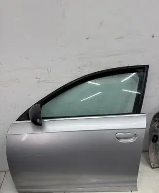 Audi A6 S6 C6 4F Front door