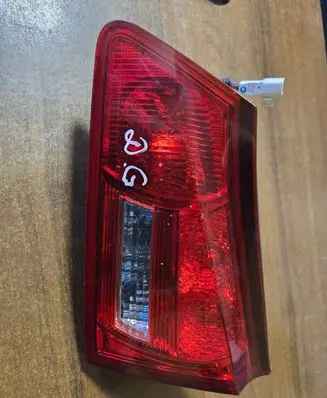 Lexus IS 220D-250-350 Tailgate rear/tail lights