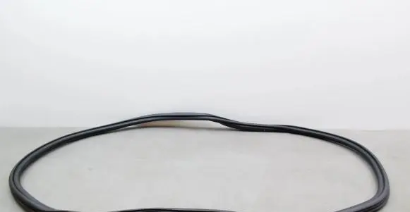 Audi A3 S3 8V Rubber seal rear door 8V5833721