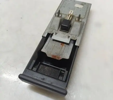 Nissan Almera N16 Car ashtray 68810BM400