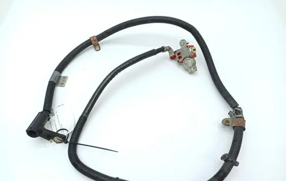 Mercedes-Benz B W246 W242 Positive cable (battery) A6511560424 A2465400108 N000000006427