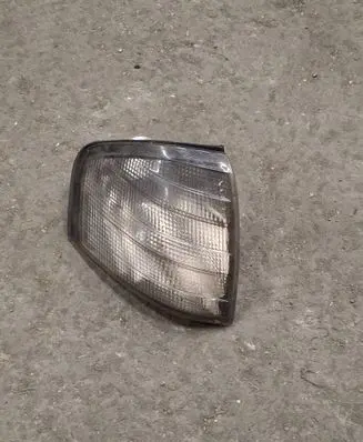 Mercedes-Benz C W202 Front indicator light 014401502R