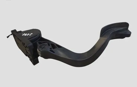 Citroen Berlingo Accelerator throttle pedal F00C3E2443 0280755167 9671416880