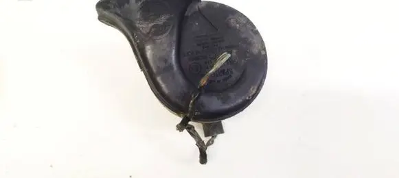 Volkswagen Golf IV Horn signal E10020040 E120040