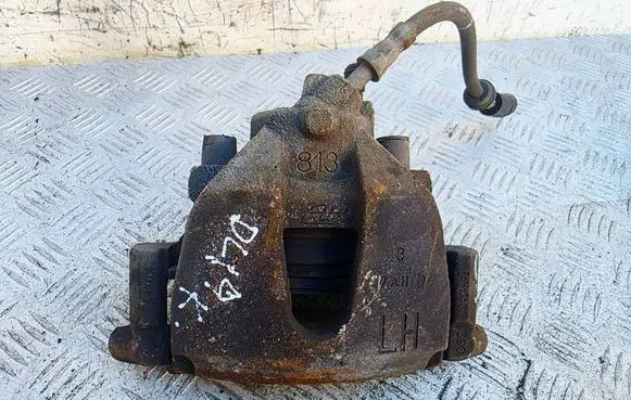 Volvo V40 Front brake caliper 