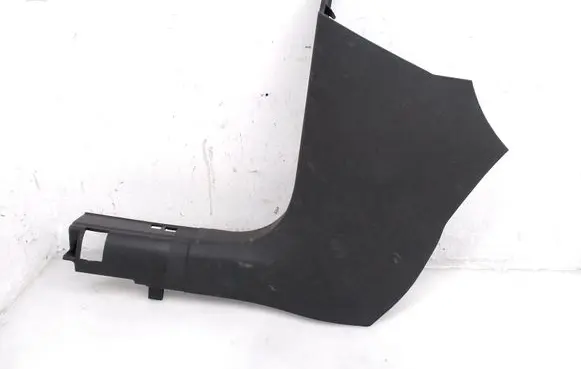 Foot area side trim