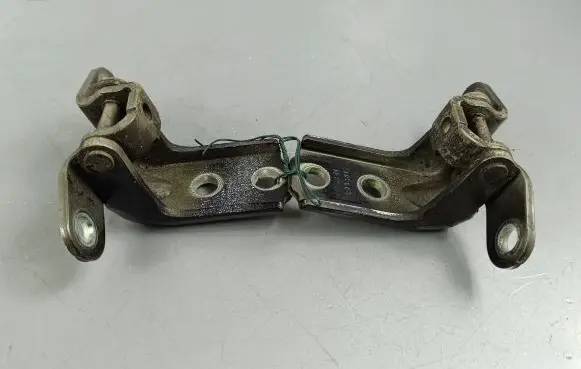 Front door hinge set