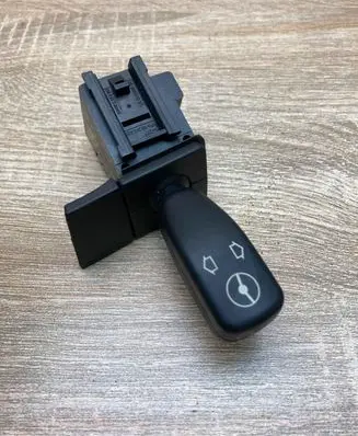 BMW X5 E53 Steering wheel adjustment handle/lever 8373901 01800000