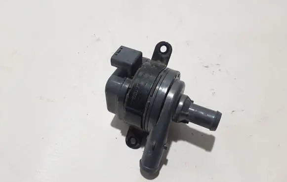 Volvo S90, V90 Electric auxiliary coolant/water pump 32222255